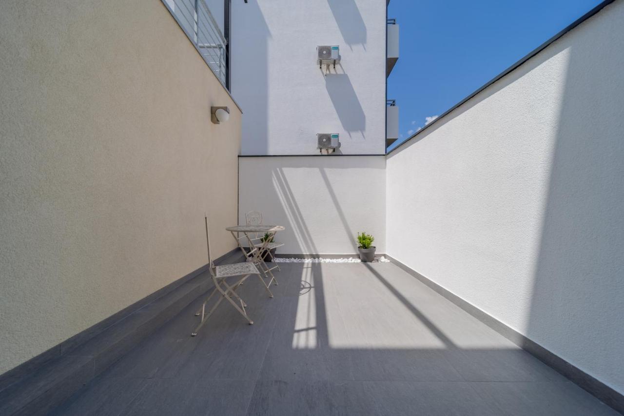 Rei House Apartmani Βελιγράδι Εξωτερικό φωτογραφία